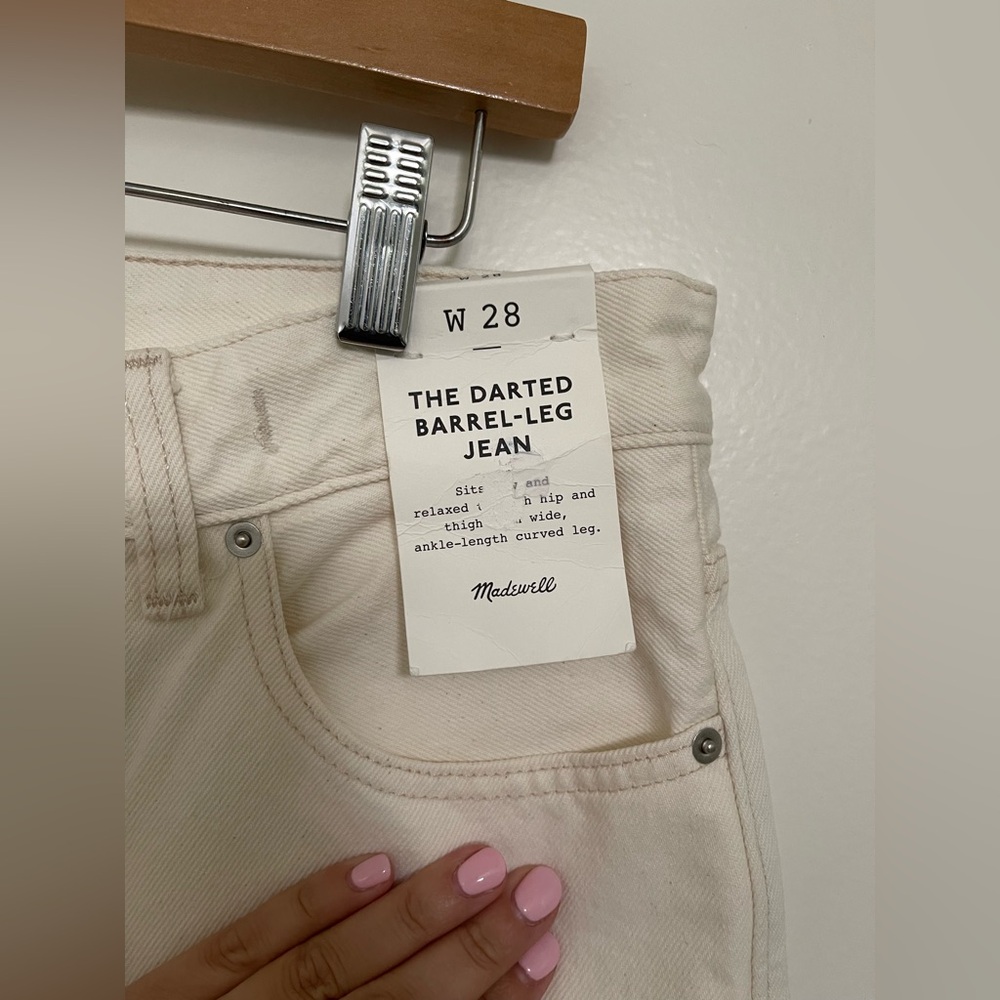 The Darted Barrel-Leg Jean size 28 - Picture 4 of 5